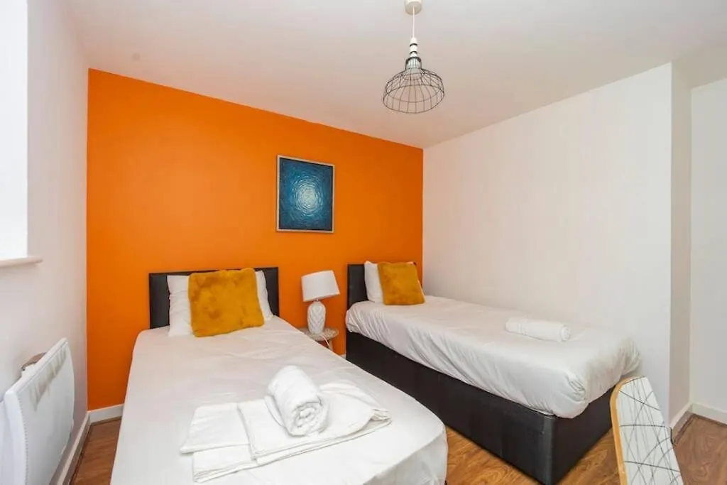 Flash Sale Brighton Train Station 3 Bedroom Flat Bn130Sha 0*,