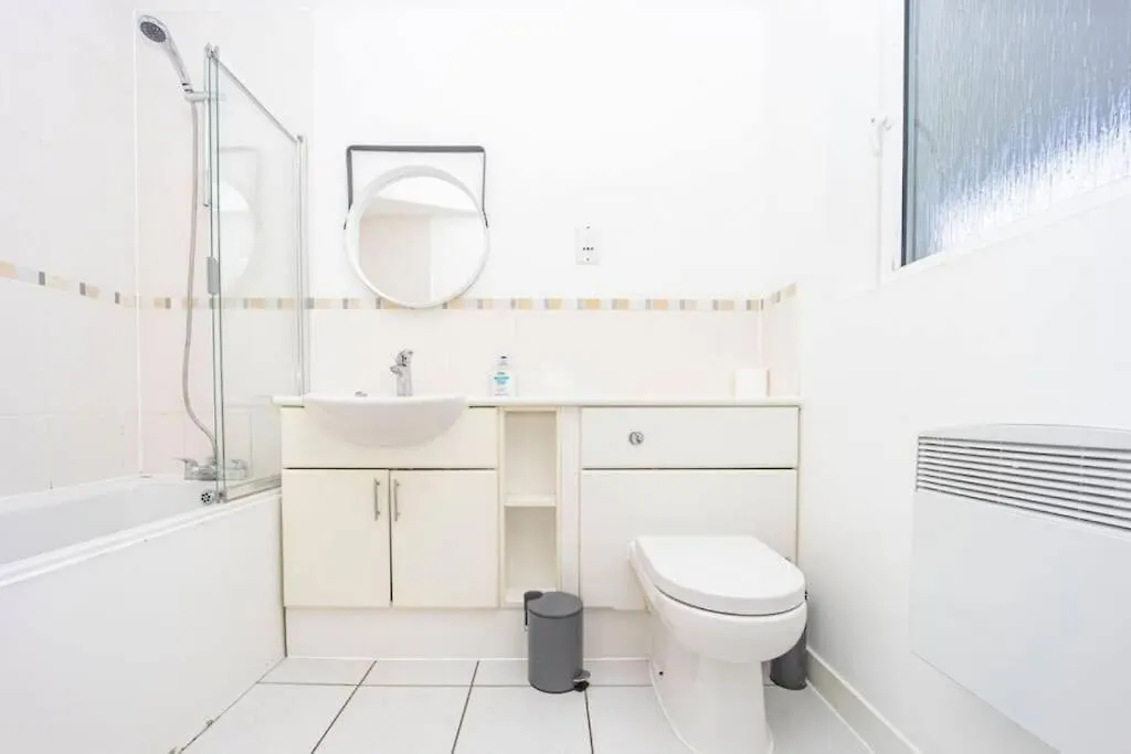 Flash Sale Brighton Train Station 3 Bedroom Flat Bn130Sha United Kingdom